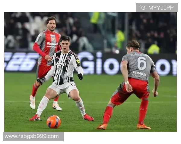 西甲精彩对决国米狂胜尤文图斯四球横扫引爆全场激情瞬间