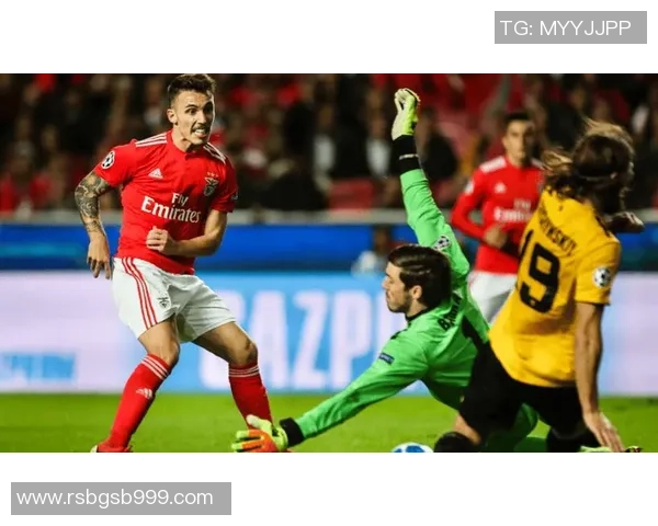 欧联杯热刺大胜本菲卡引发转会风波全场沸腾